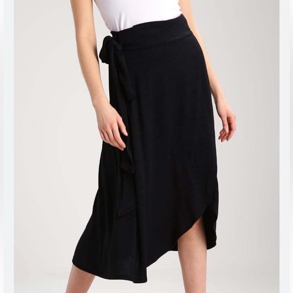Gap | Black Softspun Knit Wrap Midi Skirt Black | Size XS